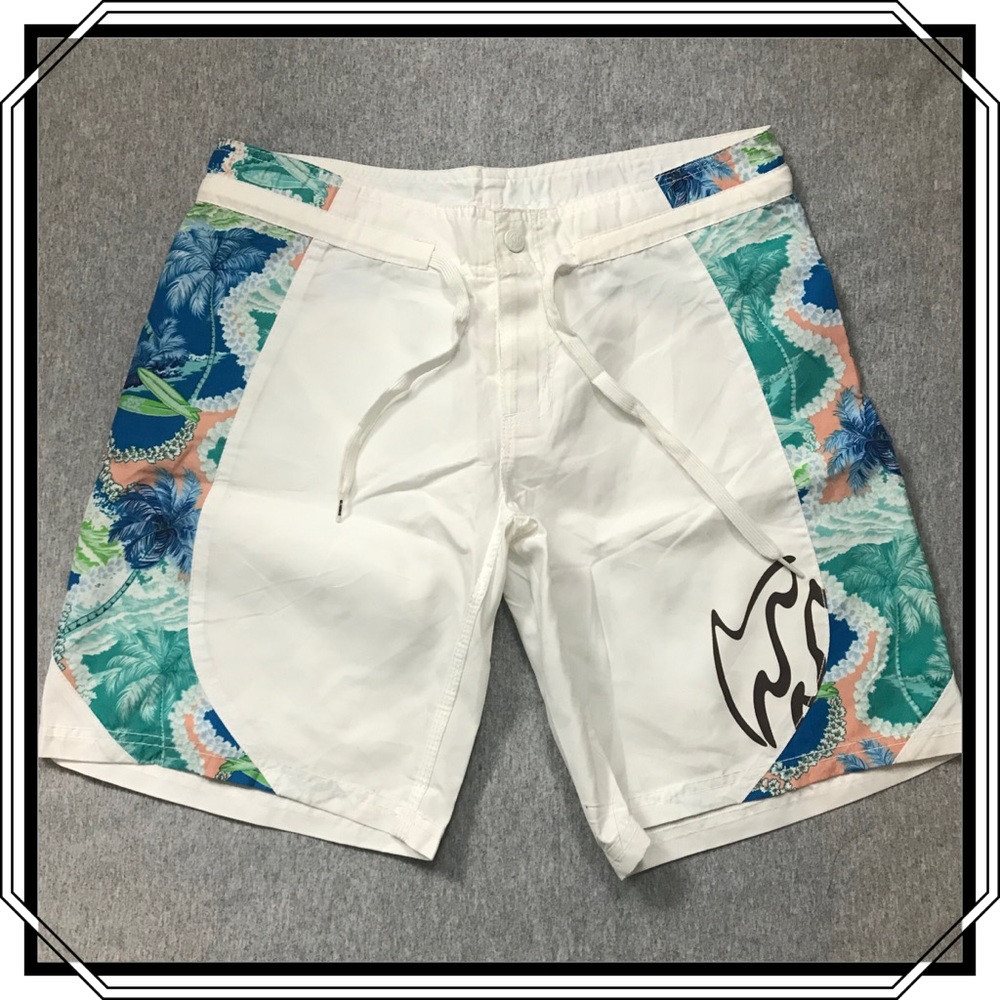 Billabong White Board shorts Size 8